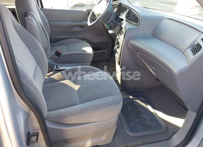 Photo 5 of 2002 Ford Windstar SPORT (VIN 2FMZA57422BB86132)