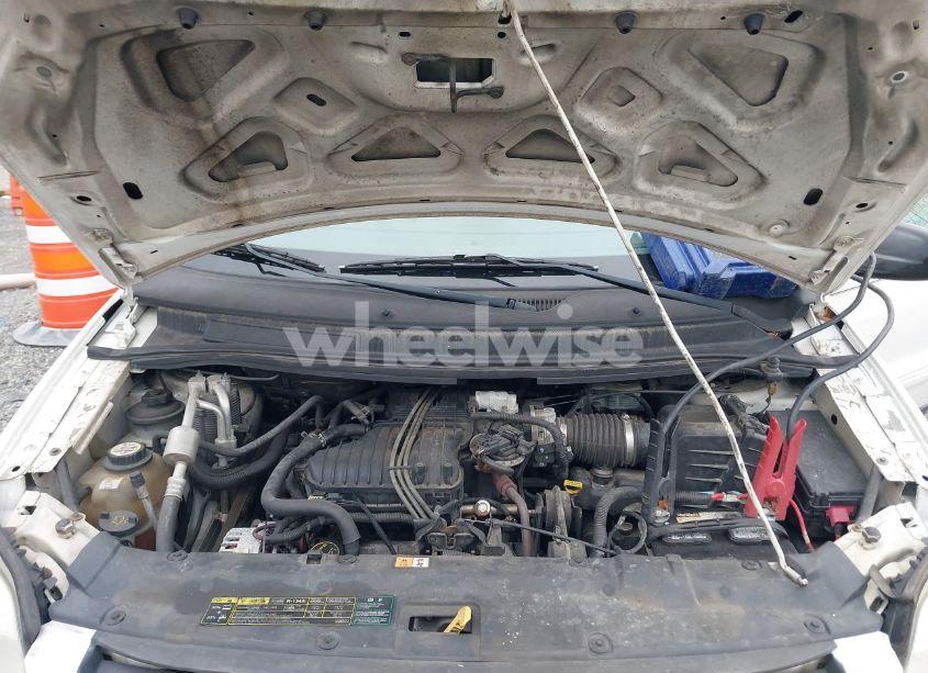 Photo 10 of 2004 Ford Freestar SES (VIN 2FMZA57604BA08613)