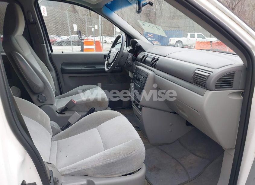 Photo 5 of 2004 Ford Freestar SES (VIN 2FMZA57604BA08613)