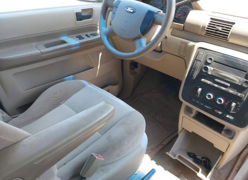 Photo 15 of 2004 Ford Freestar SES (VIN 2FMZA57614BB17310)