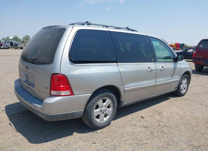 Photo 4 of 2004 Ford Freestar SES (VIN 2FMZA57614BB17310)