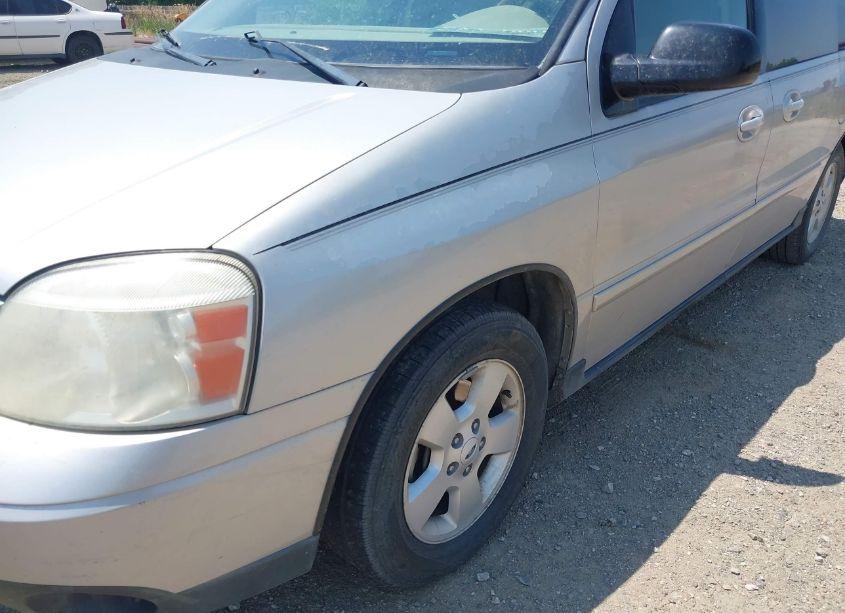 Photo 6 of 2004 Ford Freestar SES (VIN 2FMZA57614BB17310)