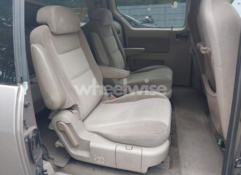 Photo 8 of 2004 Ford Freestar SES (VIN 2FMZA57684BA11355)