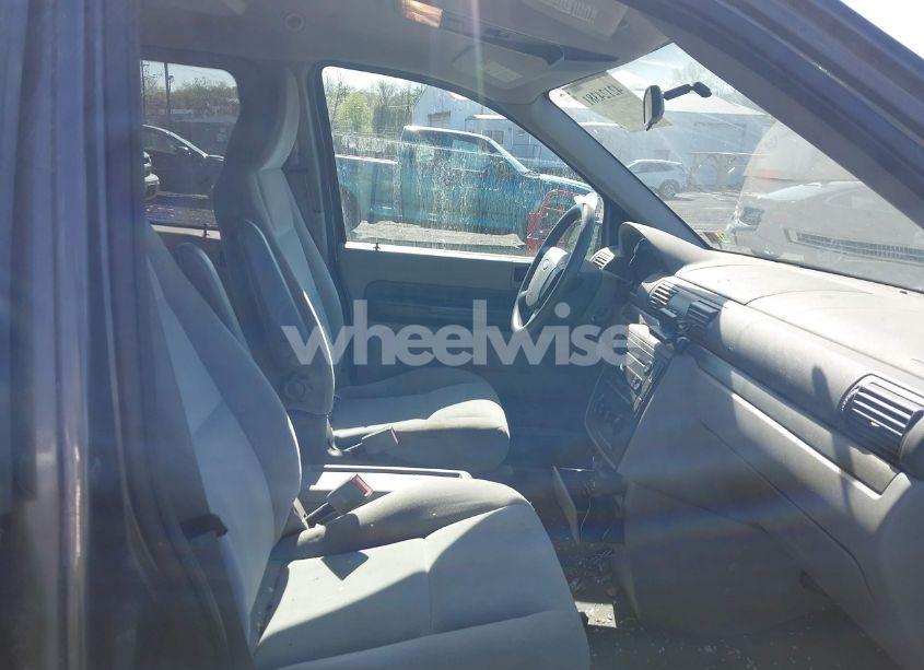 Photo 5 of 2004 Ford Freestar SES (VIN 2FMZA57684BB29874)