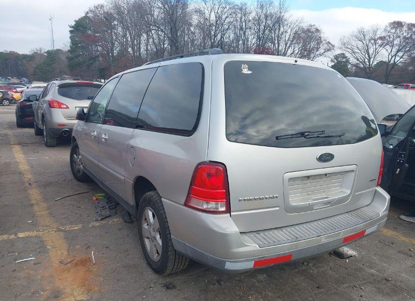 Photo 3 of 2005 Ford Freestar SES (VIN 2FMZA57685BA66292)