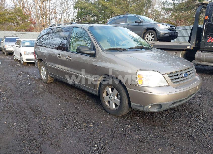 2005 Ford Freestar SES (VIN 2FMZA57695BA72604) main photo
