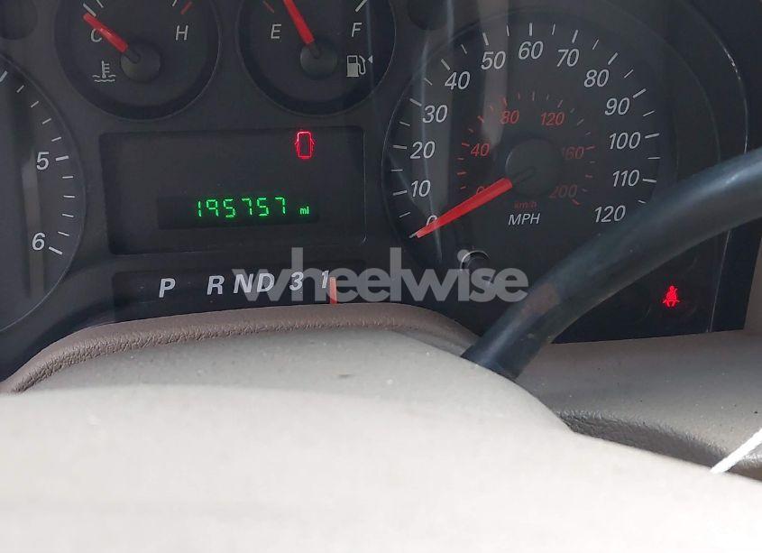 Photo 15 of 2005 Ford Freestar SES (VIN 2FMZA57695BA72604)