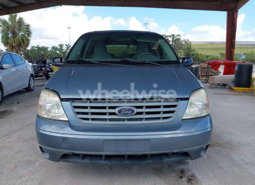 Photo 12 of 2004 Ford Freestar SES (VIN 2FMZA576X4BA05461)