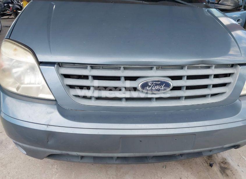 Photo 6 of 2004 Ford Freestar SES (VIN 2FMZA576X4BA05461)