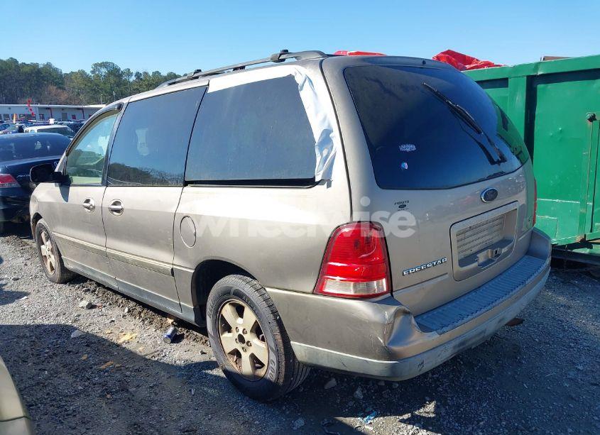 Photo 3 of 2004 Ford Freestar SES (VIN 2FMZA576X4BA08196)