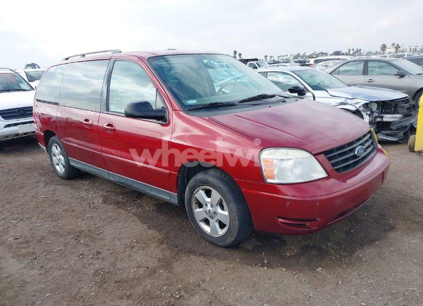 2004 Ford Freestar SES (VIN 2FMZA576X4BA87207) main photo