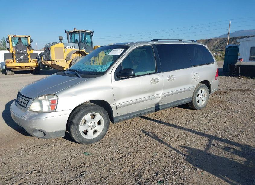 Photo 2 of 2005 Ford Freestar SES (VIN 2FMZA576X5BA62826)