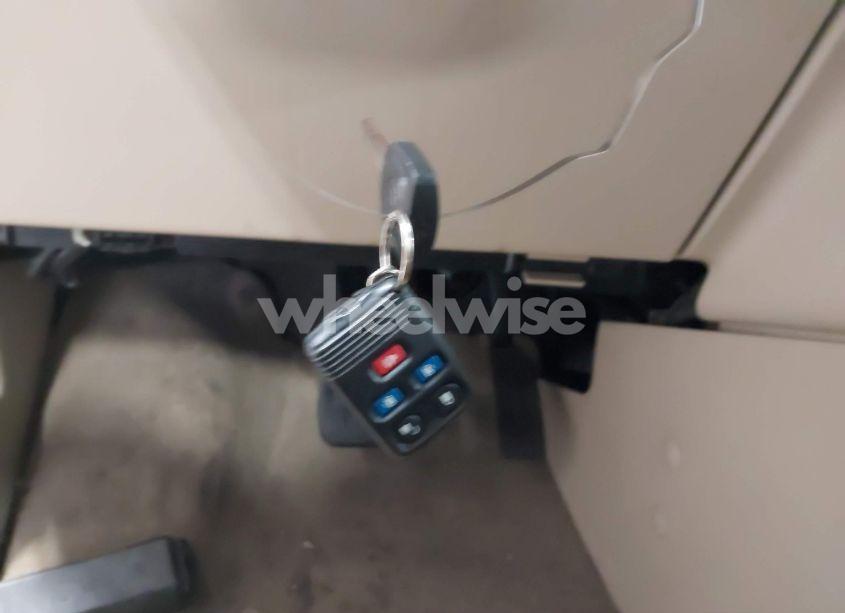 Photo 11 of 2004 Ford Freestar LIMITED (VIN 2FMZA58234BB28563)