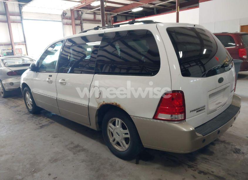 Photo 3 of 2004 Ford Freestar LIMITED (VIN 2FMZA58234BB28563)