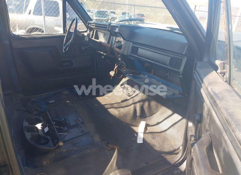 Photo 5 of 1983 Ford F100 (VIN 2FTCF10F4DCA74378)