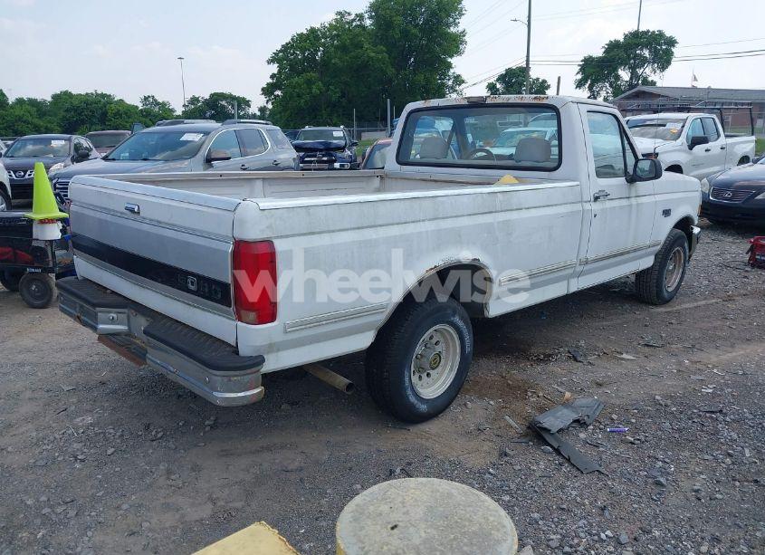 Photo 4 of 1992 Ford F150 (VIN 2FTDF15N7NCA98373)