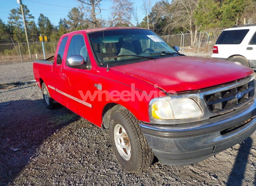 1997 Ford F-150 STANDARD/XL/XLT (VIN 2FTDX1721VCA79379) main photo