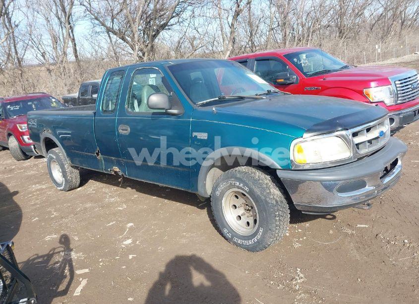 1997 Ford F-150 LARIAT/XL/XLT (VIN 2FTDX18W3VCA75190) main photo