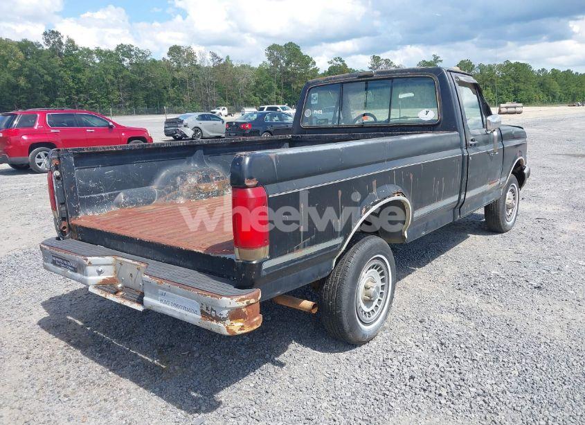 Photo 4 of 1989 Ford F150 (VIN 2FTEF14N0KCA90438)