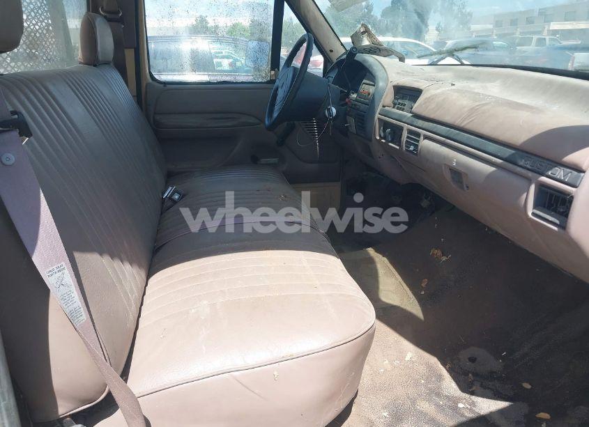 Photo 5 of 1992 Ford F250 N/A (VIN 2FTEF25Y7NCA41692)