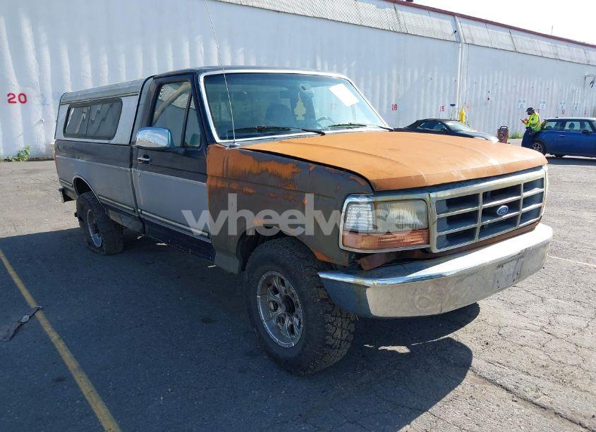1995 Ford F250 N/A (VIN 2FTHF25H9SCA43128) main photo