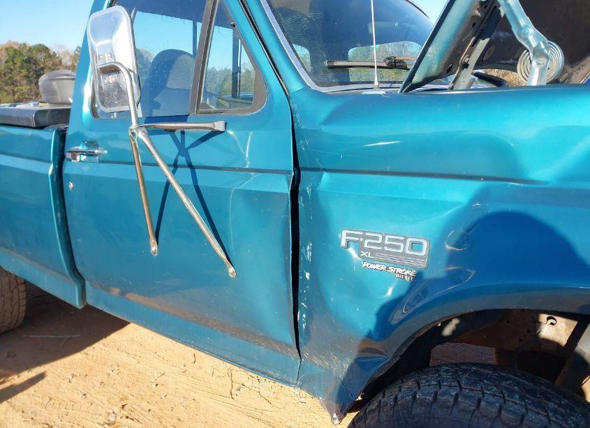 Photo 17 of 1996 Ford F250 N/A (VIN 2FTHF26F0TCA49916)