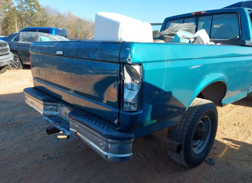 Photo 4 of 1996 Ford F250 N/A (VIN 2FTHF26F0TCA49916)