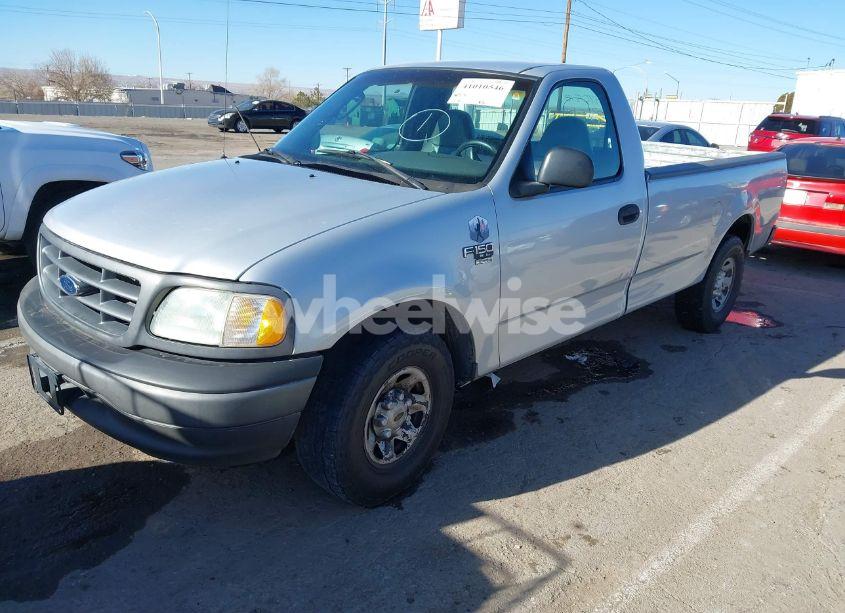 Photo 2 of 2003 Ford F-150 XL/XLT (VIN 2FTPF17L33CA90518)