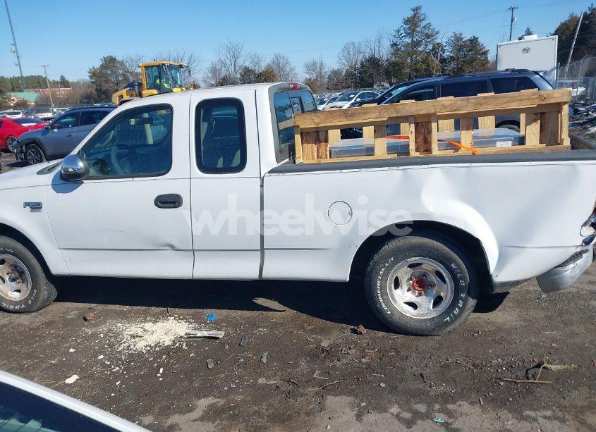 Photo 14 of 2000 Ford F-150 LARIAT/WORK SERIES/XL/XLT (VIN 2FTPX17L7YCA51774)