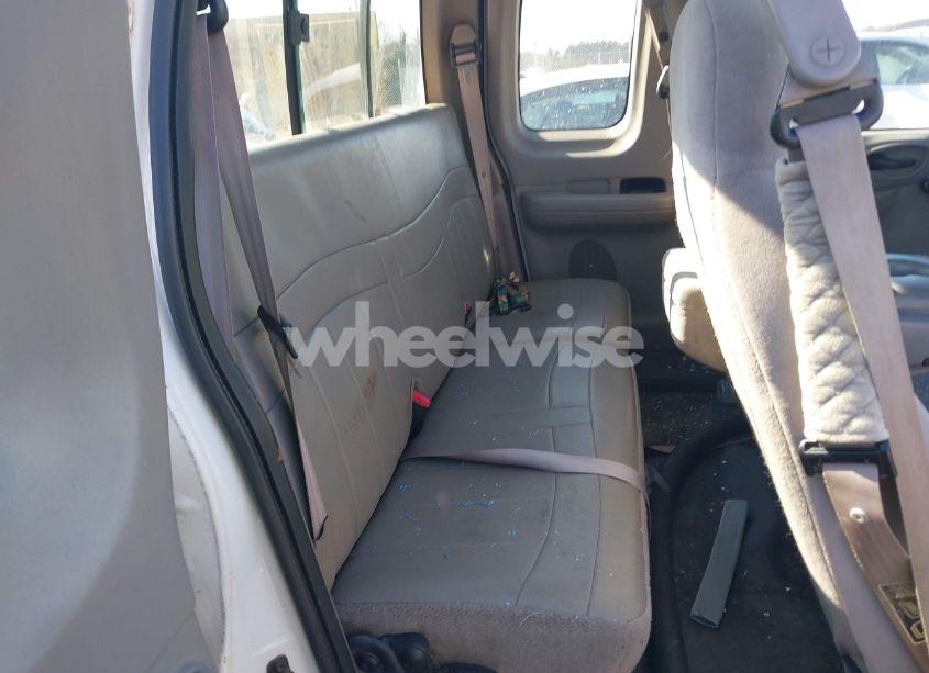 Photo 8 of 2000 Ford F-150 LARIAT/WORK SERIES/XL/XLT (VIN 2FTPX17L7YCA51774)