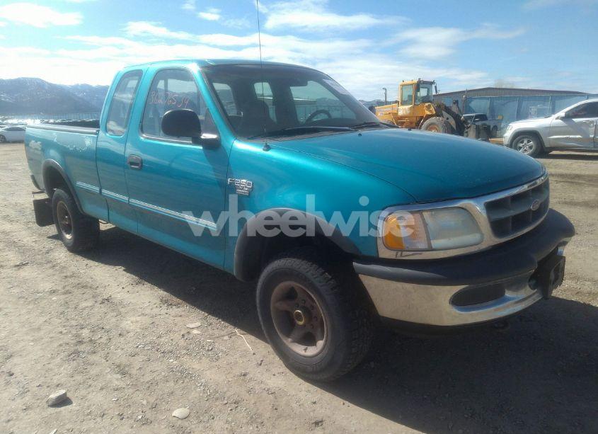 1998 Ford F-250 STANDARD/XLT/LARIAT/XL (VIN 2FTPX2864WCA38542) main photo