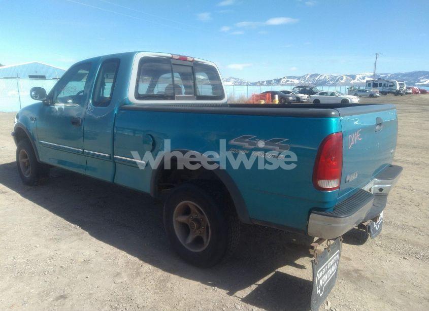 Photo 3 of 1998 Ford F-250 STANDARD/XLT/LARIAT/XL (VIN 2FTPX2864WCA38542)