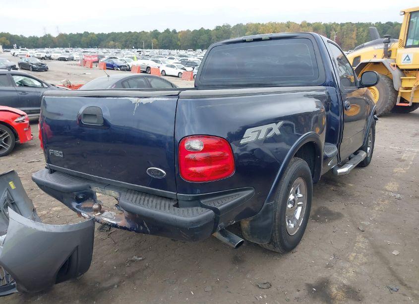 Photo 4 of 2003 Ford F-150 XL/XLT (VIN 2FTRF072X3CA72091)