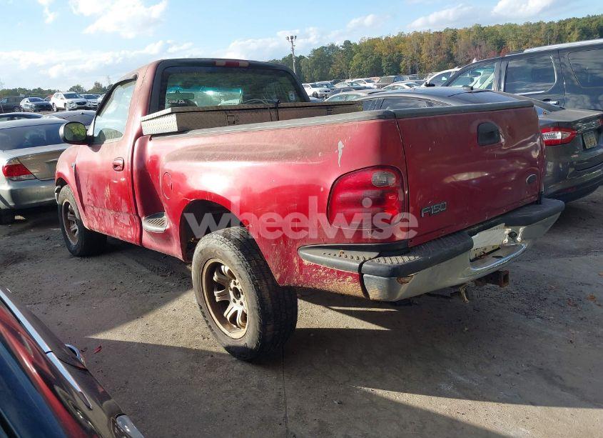 Photo 3 of 2000 Ford F-150 XL/XLT (VIN 2FTRF07LXYCA44260)