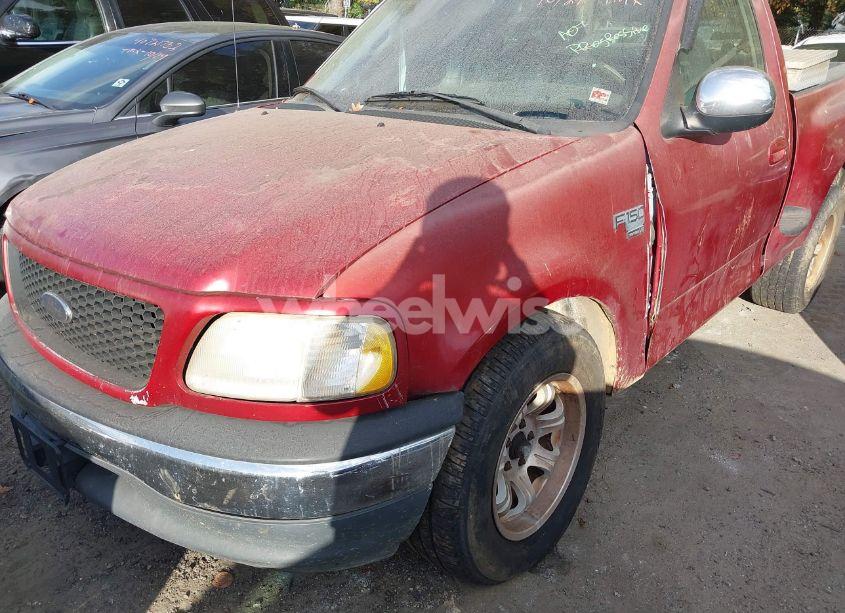 Photo 6 of 2000 Ford F-150 XL/XLT (VIN 2FTRF07LXYCA44260)