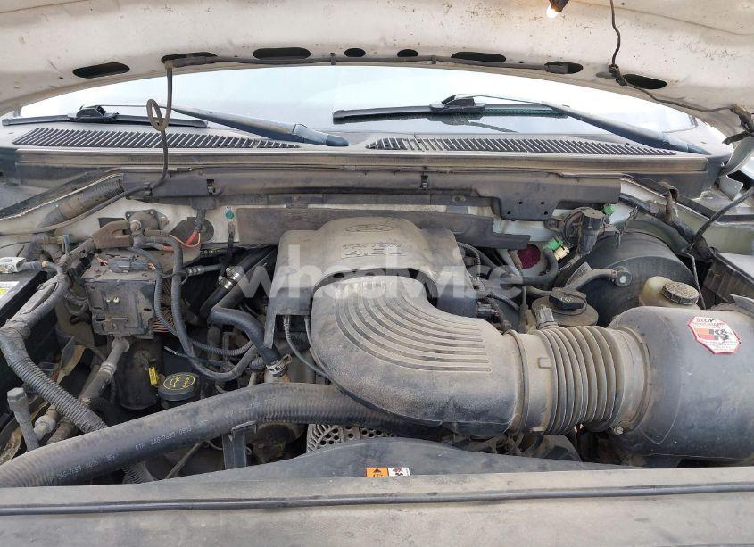 Photo 10 of 2003 Ford F-150 XL/XLT (VIN 2FTRF07W43CA38120)