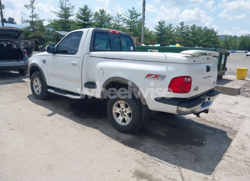 Photo 3 of 2002 Ford F-150 XL/XLT (VIN 2FTRF08L72CA57411)