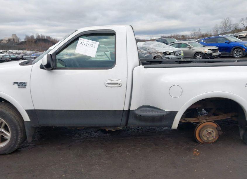Photo 14 of 2003 Ford F-150 XL/XLT (VIN 2FTRF08W23CA56145)