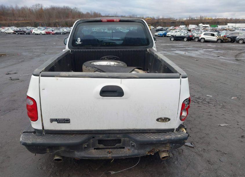 Photo 16 of 2003 Ford F-150 XL/XLT (VIN 2FTRF08W23CA56145)