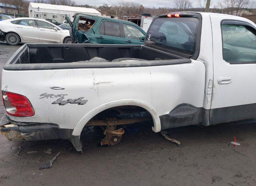 Photo 6 of 2003 Ford F-150 XL/XLT (VIN 2FTRF08W23CA56145)