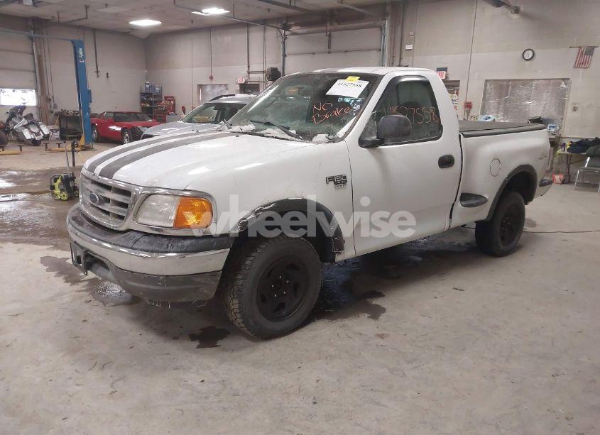 Photo 2 of 2004 Ford F-150 HERITAGE XL/XLT (VIN 2FTRF08W34CA17419)