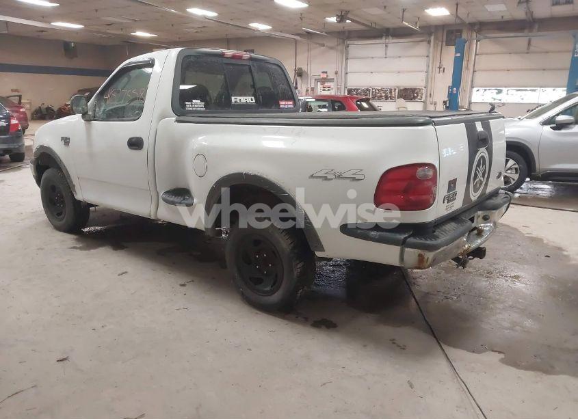 Photo 3 of 2004 Ford F-150 HERITAGE XL/XLT (VIN 2FTRF08W34CA17419)