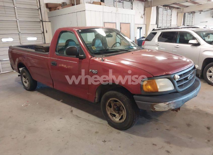 2004 Ford F-150 HERITAGE XL/XLT (VIN 2FTRF17234CA52384) main photo