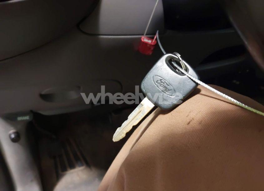 Photo 11 of 2004 Ford F-150 HERITAGE XL/XLT (VIN 2FTRF17234CA52384)