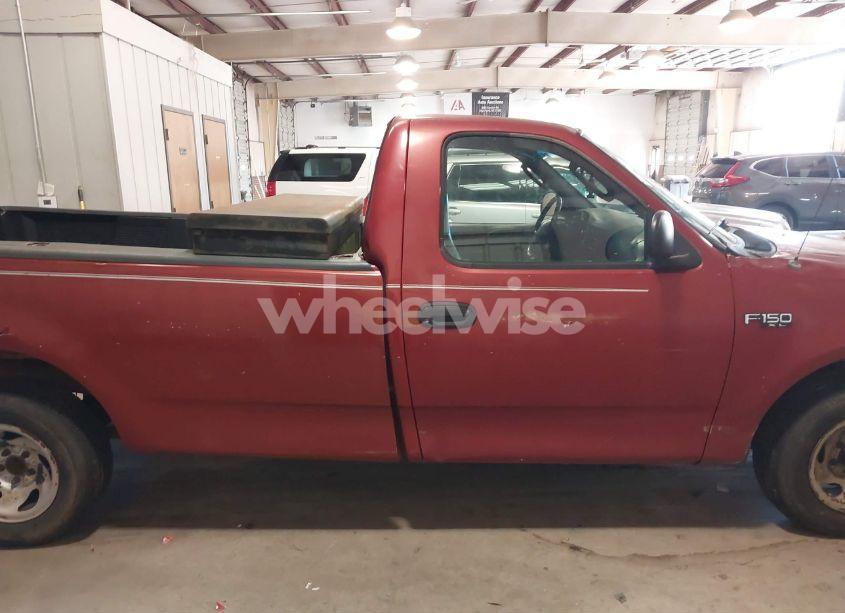 Photo 13 of 2004 Ford F-150 HERITAGE XL/XLT (VIN 2FTRF17234CA52384)