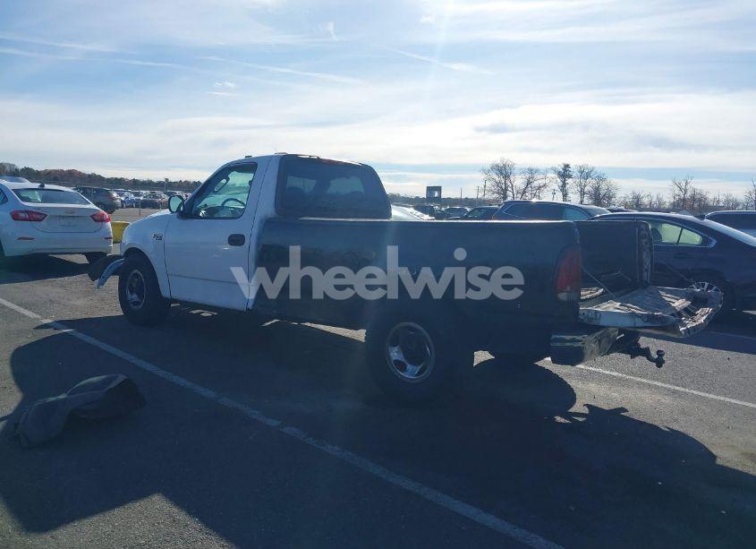 Photo 3 of 2004 Ford F-150 HERITAGE XL/XLT (VIN 2FTRF17244CA54791)