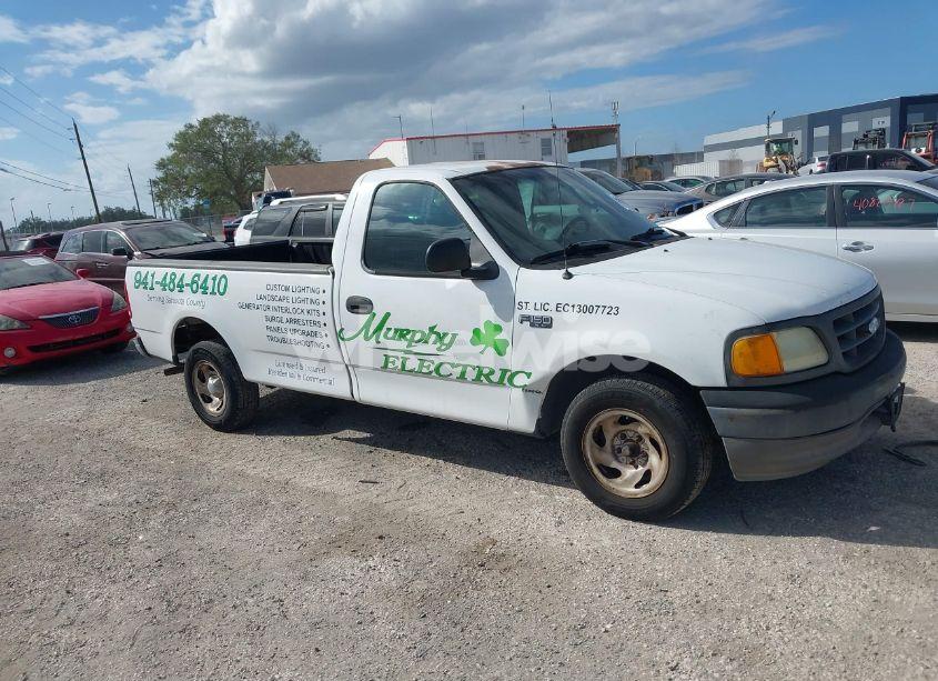 Photo 12 of 2004 Ford F-150 HERITAGE XL/XLT (VIN 2FTRF17284CA02838)