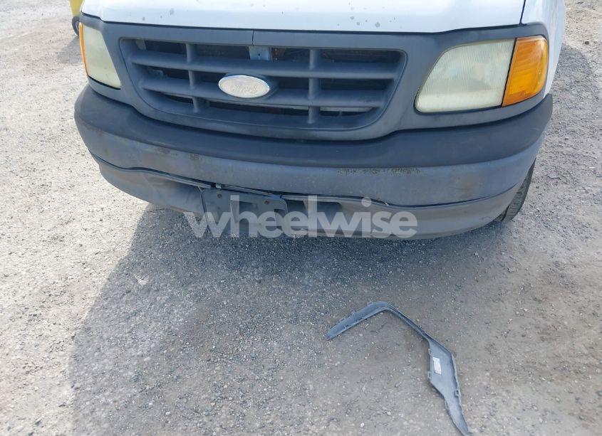 Photo 6 of 2004 Ford F-150 HERITAGE XL/XLT (VIN 2FTRF17284CA02838)