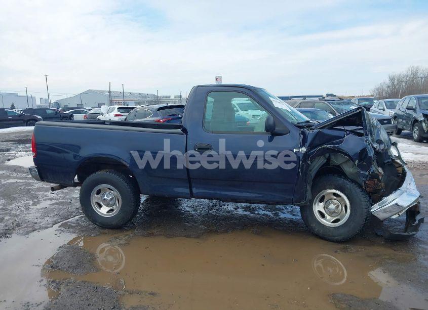 Photo 13 of 2003 Ford F-150 XL/XLT (VIN 2FTRF172X3CA60139)