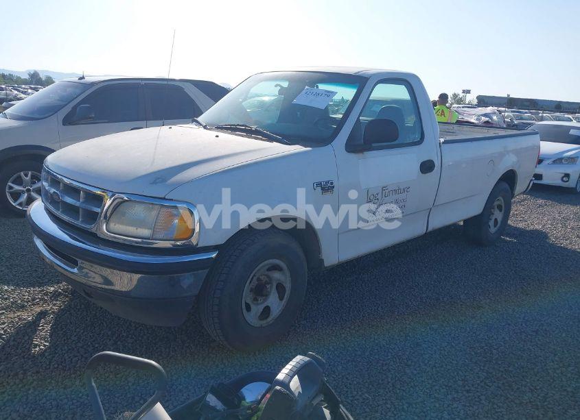 Photo 2 of 1998 Ford F-150 LARIAT/STANDARD/XL/XLT (VIN 2FTRF176XWCA94878)